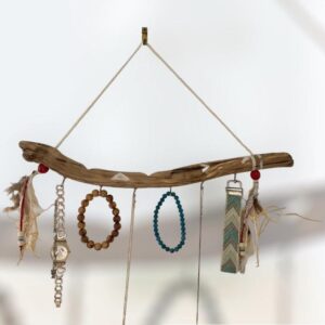 Porte bijoux en bois naturel - Modéle Unique