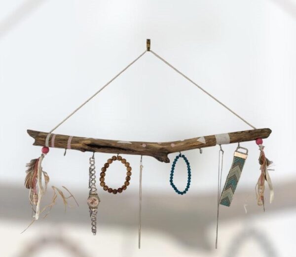 Porte bijoux en bois naturel - Modéle Unique